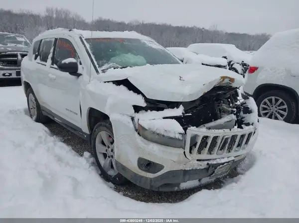 1C4NJCBB3GD506489 2016 JEEP COMPASS