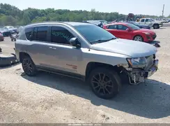 1C4NJCBB3GD804105 2016 JEEP COMPASS