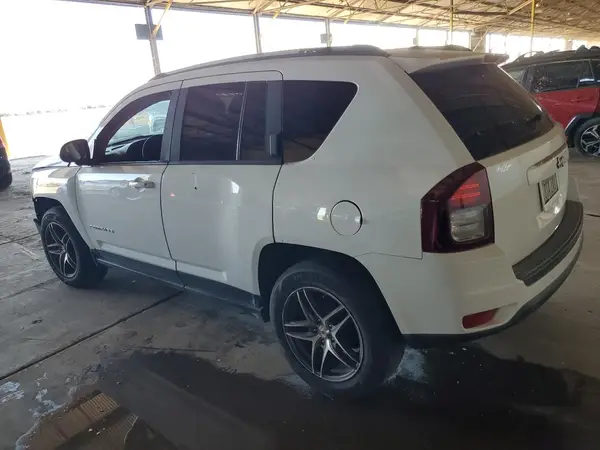 1C4NJCBB4GD506405 2016 JEEP COMPASS - Image 2