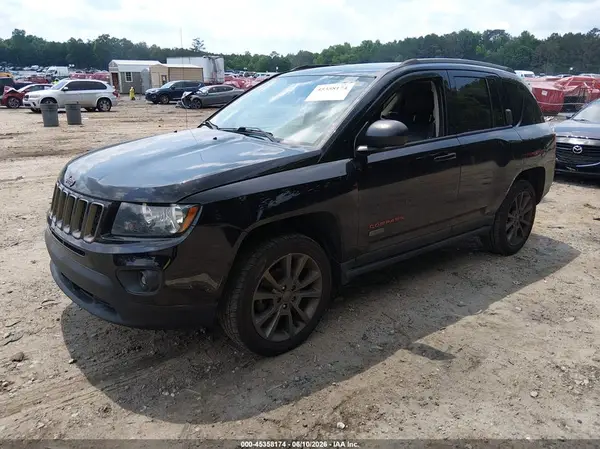 1C4NJCBB4GD760597 2016 JEEP COMPASS - Image 2