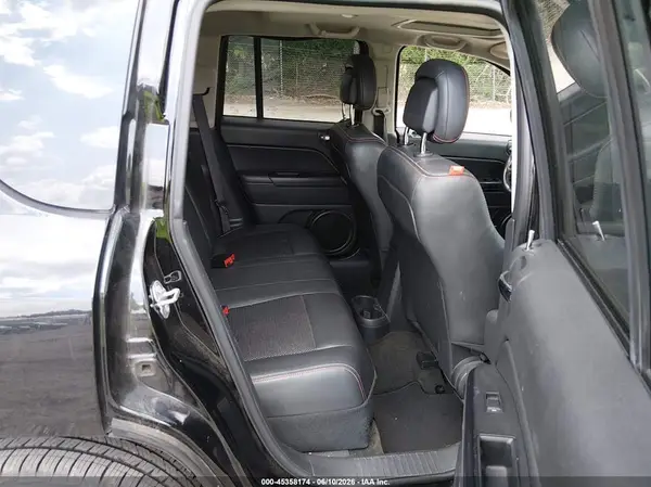 1C4NJCBB4GD760597 2016 JEEP COMPASS - Image 8