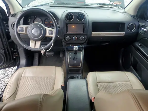 1C4NJCBB4GD785712 2016 JEEP COMPASS - Image 8