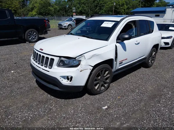 1C4NJCBB4GD815453 2016 JEEP COMPASS - Image 2