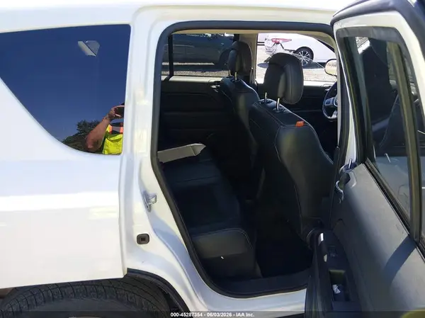 1C4NJCBB4GD815453 2016 JEEP COMPASS - Image 8