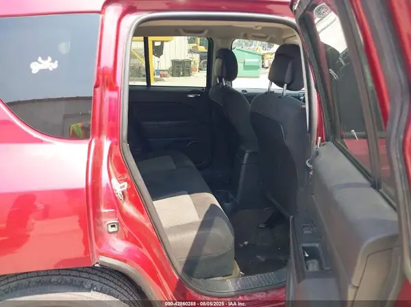 1C4NJCBB6GD700322 2016 JEEP COMPASS - Image 8