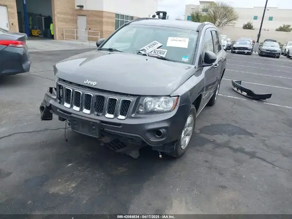 1C4NJCBB6HD134437 2017 JEEP COMPASS - Image 2