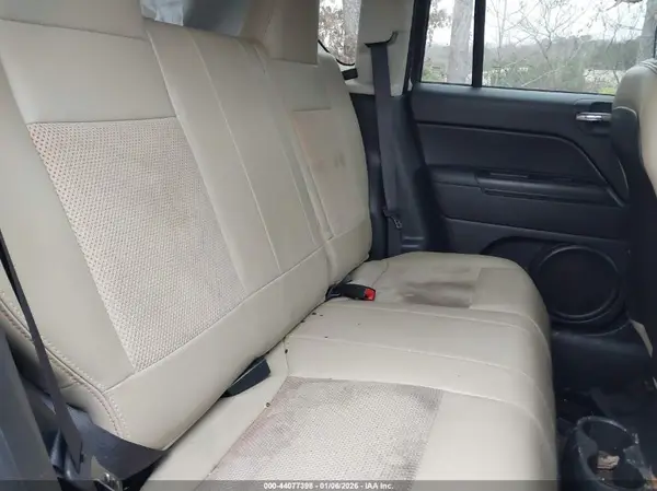 1C4NJCBB7GD677486 2016 JEEP COMPASS - Image 8