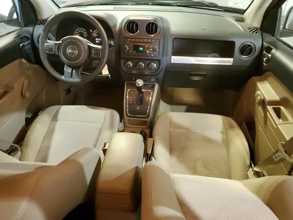 1C4NJCBB8GD747867 2016 JEEP COMPASS - Image 8
