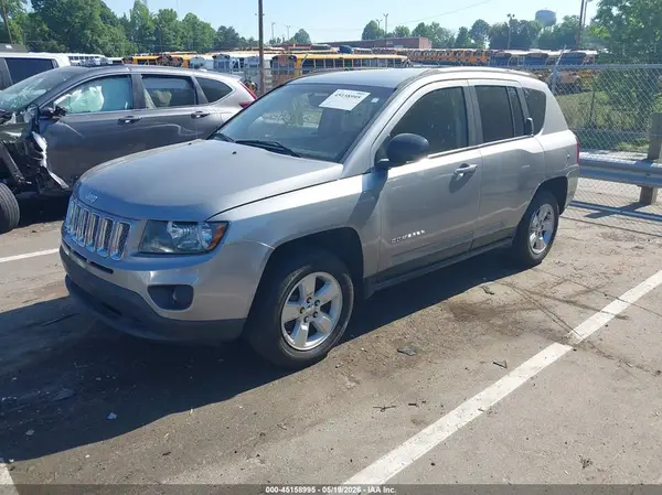 1C4NJCBB8GD765026 2016 JEEP COMPASS - Image 2