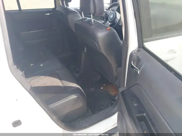 1C4NJCBB8GD785244 2016 JEEP COMPASS - Image 8