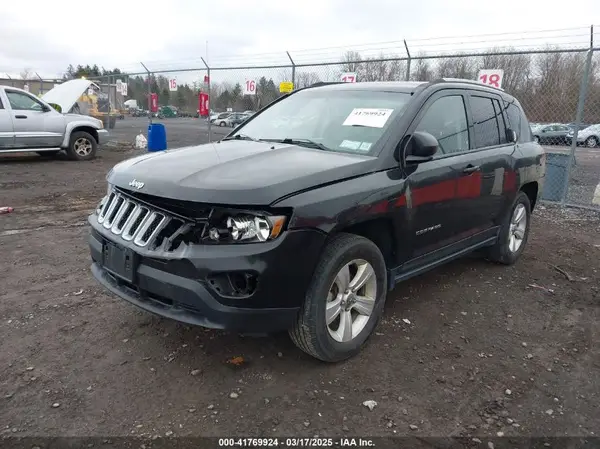 1C4NJCBB9GD506531 2016 JEEP COMPASS - Image 2