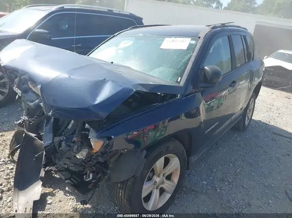1C4NJCBB9GD731516 2016 JEEP COMPASS - Image 2