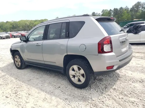 1C4NJCBB9HD117714 2017 JEEP COMPASS - Image 2
