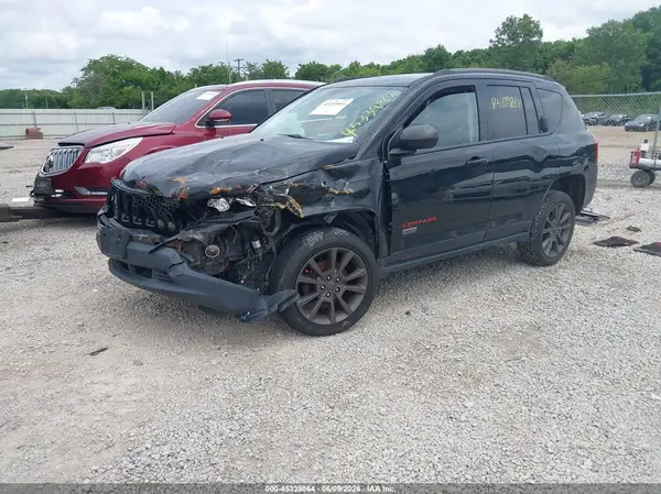 1C4NJCBBXGD702851 2016 JEEP COMPASS - Image 2