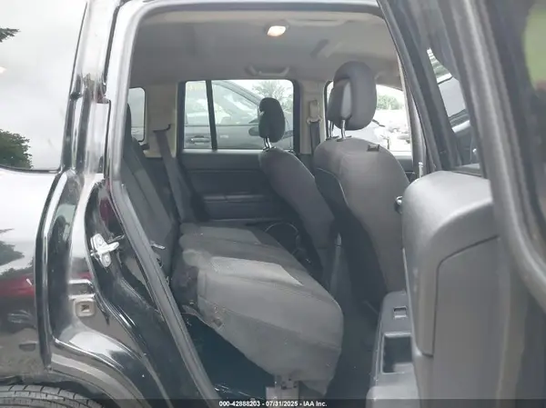 1C4NJCBBXGD803159 2016 JEEP COMPASS - Image 8