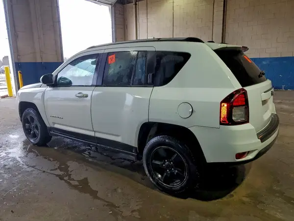 1C4NJCEA0GD620081 2016 JEEP COMPASS - Image 2