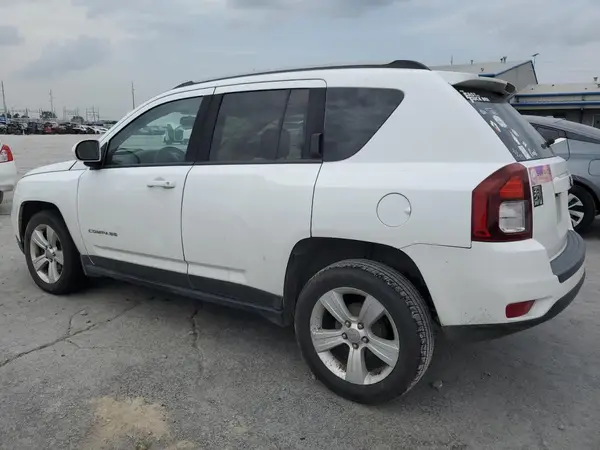 1C4NJCEA0GD636443 2016 JEEP COMPASS - Image 2