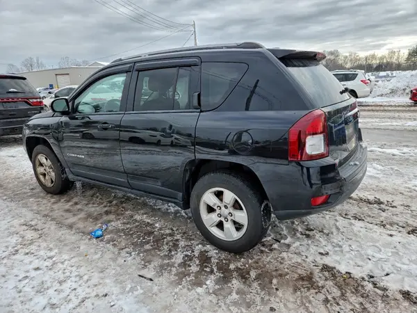 1C4NJCEA0GD666087 2016 JEEP COMPASS - Image 2