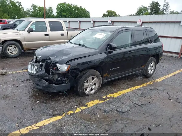 1C4NJCEA0GD675808 2016 JEEP COMPASS - Image 2