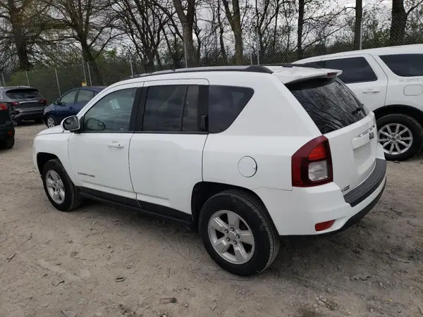 1C4NJCEA0GD769610 2016 JEEP COMPASS - Image 2