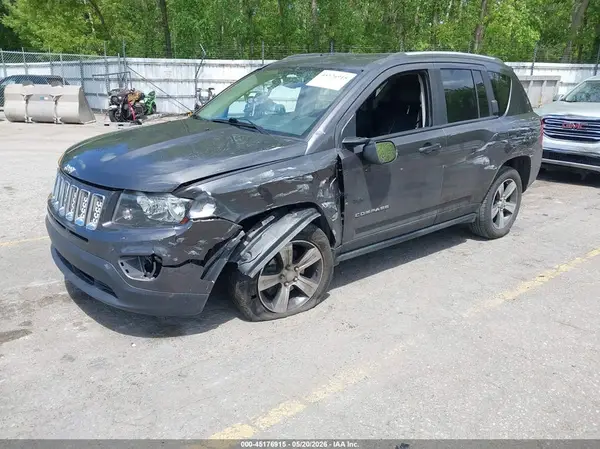 1C4NJCEA0GD800659 2016 JEEP COMPASS - Image 2