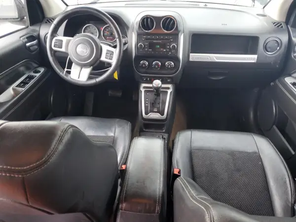 1C4NJCEA0HD115174 2017 JEEP COMPASS - Image 8
