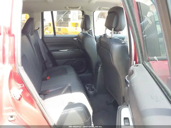 1C4NJCEA0HD118902 2017 JEEP COMPASS - Image 8