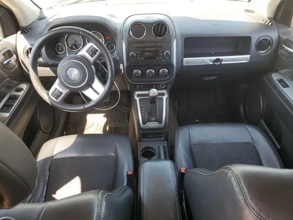 1C4NJCEA0HD147820 2017 JEEP COMPASS - Image 8