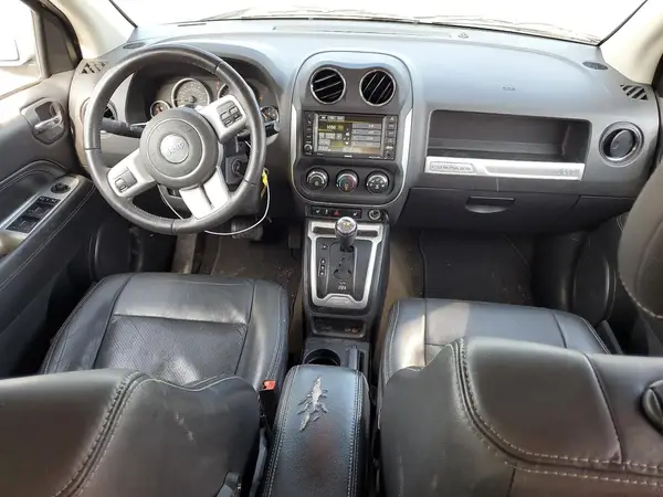 1C4NJCEA0HD156646 2017 JEEP COMPASS - Image 8