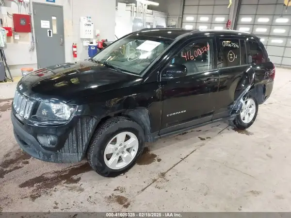 1C4NJCEA0HD207160 2017 JEEP COMPASS - Image 2
