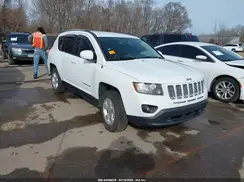 1C4NJCEA0HD213122 2017 JEEP COMPASS