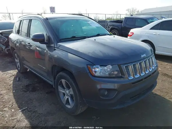 1C4NJCEA1GD720030 2016 JEEP COMPASS - Image 1
