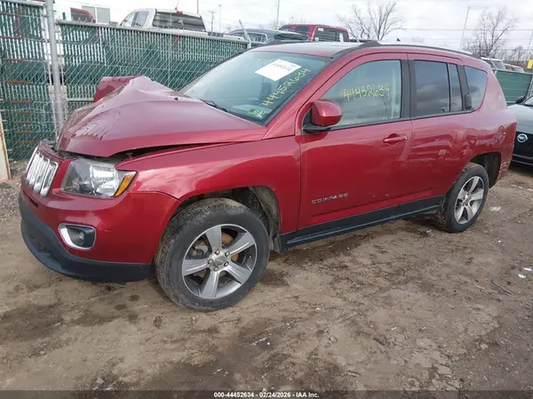 1C4NJCEA1GD815400 2016 JEEP COMPASS - Image 2