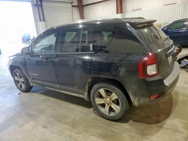 1C4NJCEA1HD125941 2017 JEEP COMPASS - Image 2