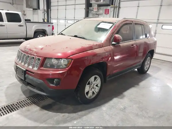 1C4NJCEA1HD151391 2017 JEEP COMPASS - Image 2