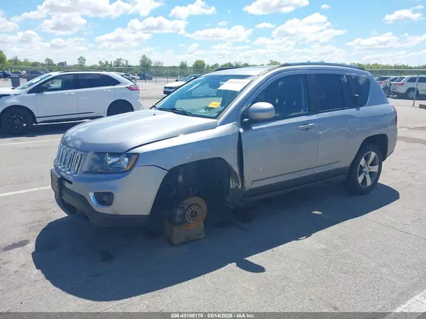 1C4NJCEA1HD153156 2017 JEEP COMPASS - Image 2