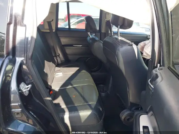 1C4NJCEA2GD536084 2016 JEEP COMPASS - Image 8