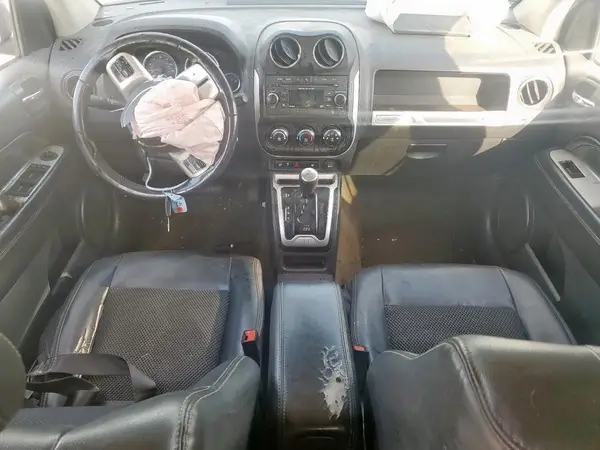 1C4NJCEA2GD633513 2016 JEEP COMPASS - Image 8