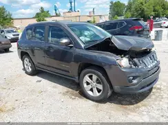 1C4NJCEA2GD640851 2016 JEEP COMPASS