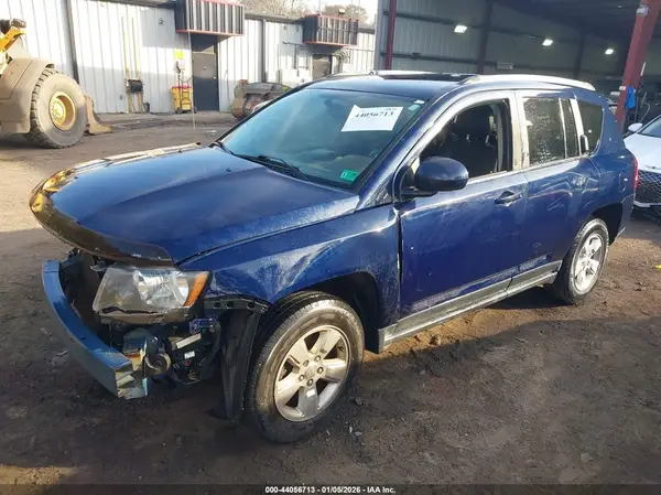 1C4NJCEA2GD656063 2016 JEEP COMPASS - Image 2