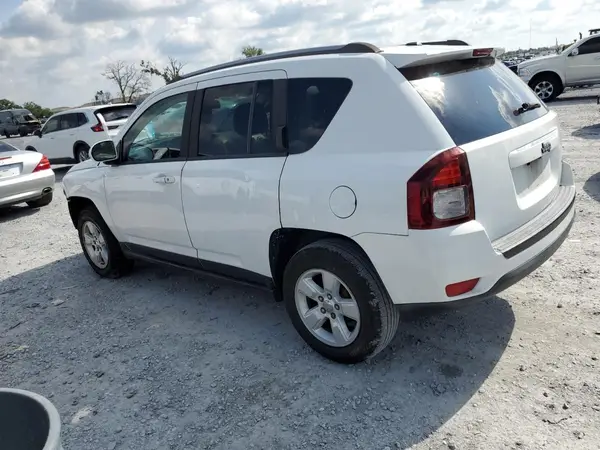 1C4NJCEA2GD705312 2016 JEEP COMPASS - Image 2