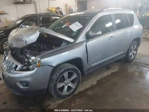 1C4NJCEA2GD720148 2016 JEEP COMPASS - Image 2
