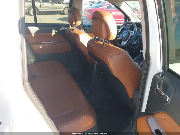 1C4NJCEA2GD800016 2016 JEEP COMPASS - Image 8