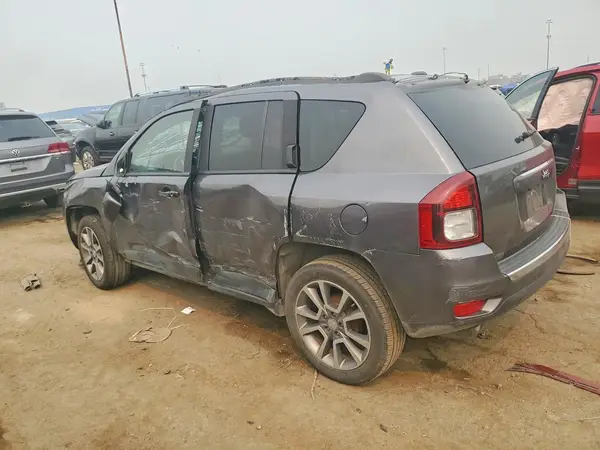 1C4NJCEA2GD801232 2016 JEEP COMPASS - Image 2