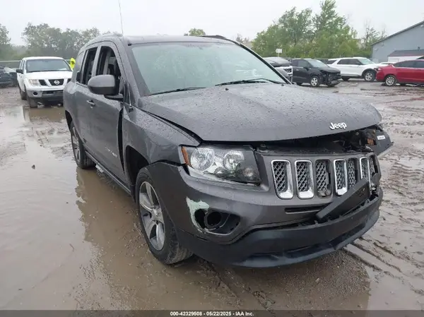 1C4NJCEA2GD804809 2016 JEEP COMPASS - Image 1