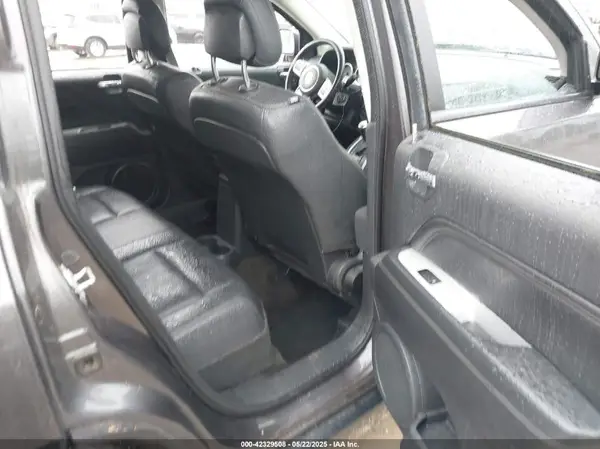 1C4NJCEA2GD804809 2016 JEEP COMPASS - Image 8