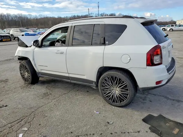 1C4NJCEA2HD132154 2017 JEEP COMPASS - Image 2