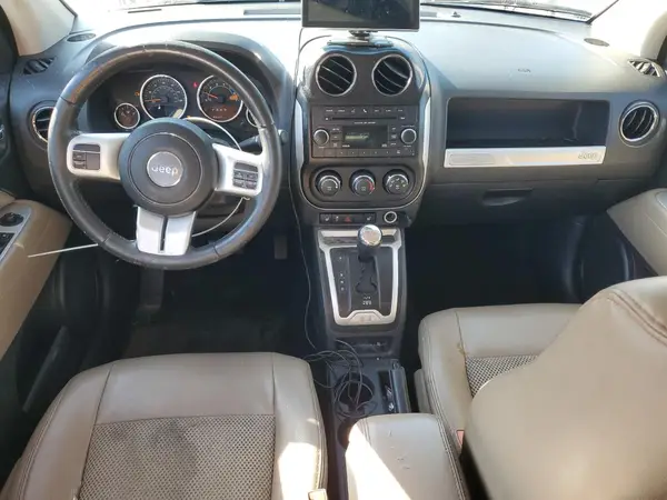 1C4NJCEA2HD151495 2017 JEEP COMPASS - Image 8