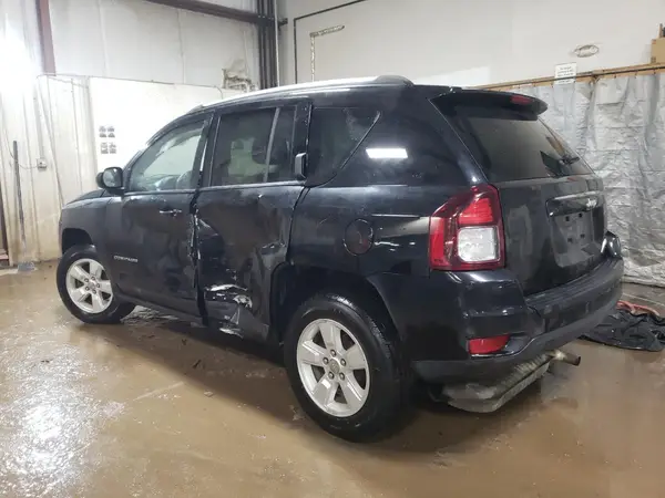 1C4NJCEA2HD207094 2017 JEEP COMPASS - Image 2