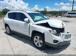 1C4NJCEA3GD633035 2016 JEEP COMPASS